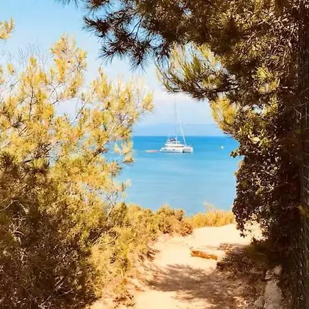- 4 People - Presqu'il De Giens * Hyères